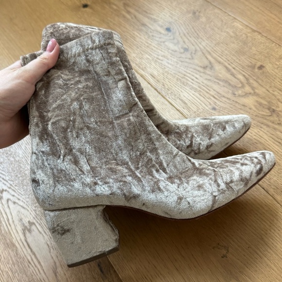 Rachel Comey Zaha Boot - Stretch Velvet - Oyster Size 5 - EUC - Picture 3 of 11